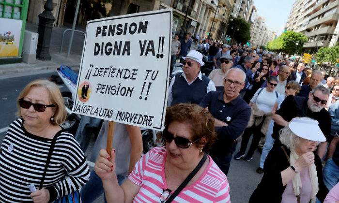 pensiones-manifestacion-reuters.jpg