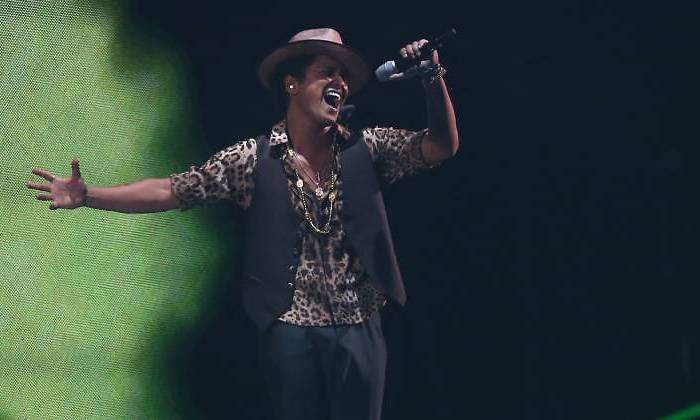 bruno-mars-opv-warner-music-reuters.jpg