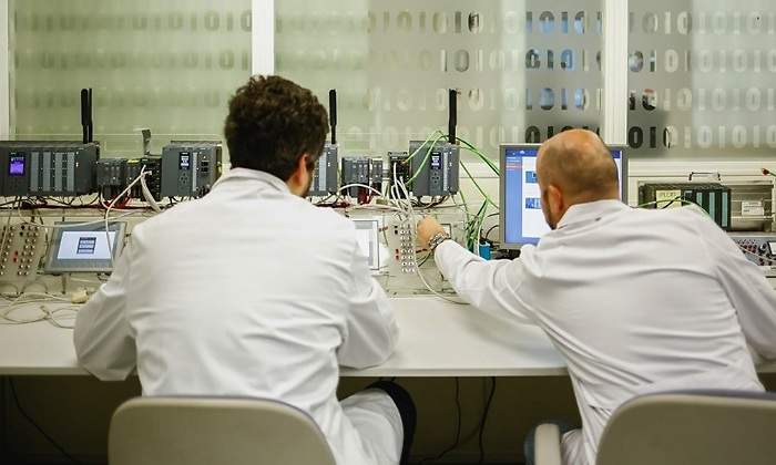 ITI_Laboratorios.jpg