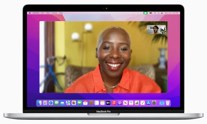 macbook-macos-monterey-facetime.jpg