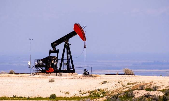 petroleo-bofaml-100.jpg