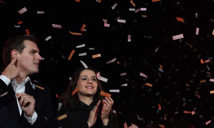21d-arrimadas-rivera-confeti-efe.jpg