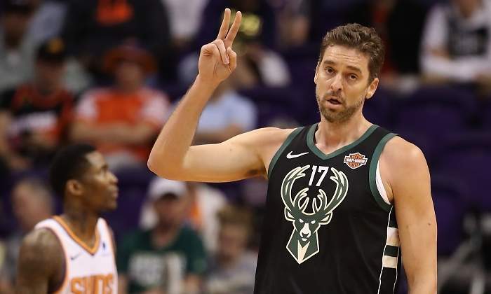 pau-gasol-bucks-debut-suns-getty.jpg