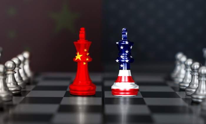 china-eeuu-banderas-piezas-ajedrez-getty-770x420.jpg
