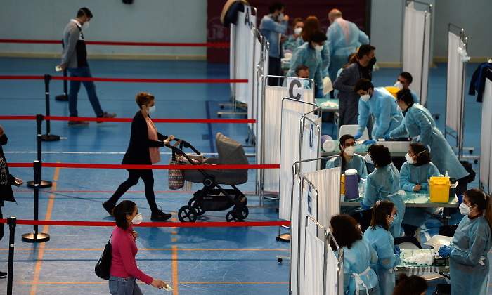 vacunacion-universidad-sevilla-getty.jpg