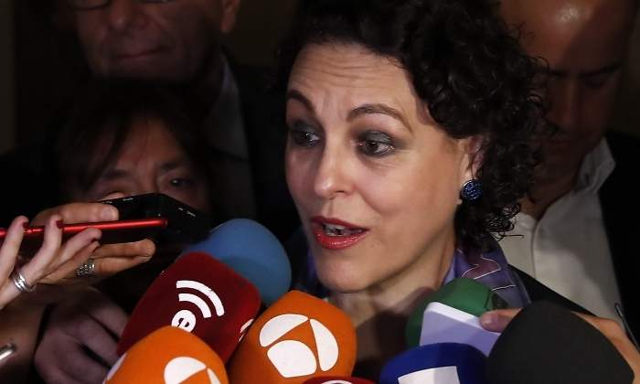 valerio-magdalena-microfonos-medios-efe.jpg
