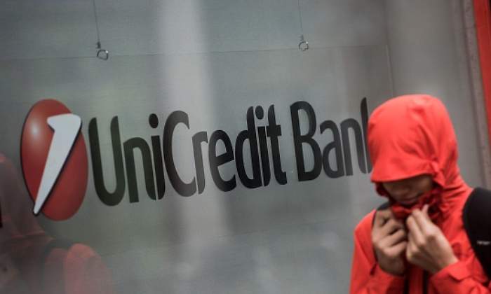 Unicredit-chubasquero-Getty.jpg