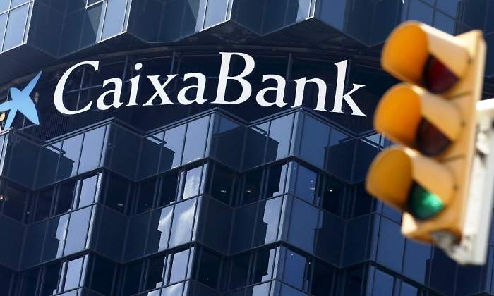 caixabank-verde-reuters.jpg