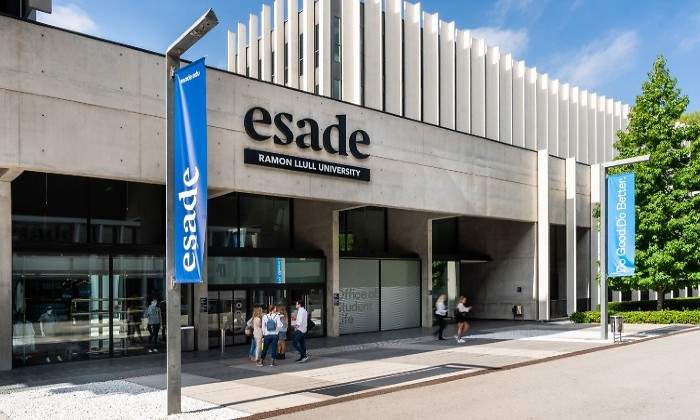 Esade_Campus_SantCugat1-1.jpg