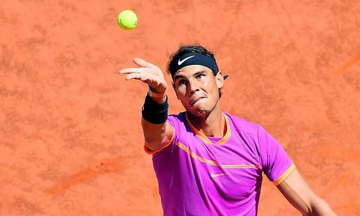 Nadal-saque-Roma-2017-efe.jpg