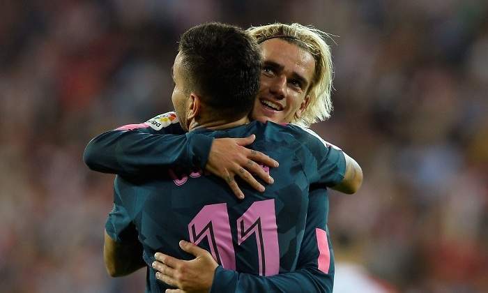 correa-griezmann-abrazo-sanmames-reuters.jpg