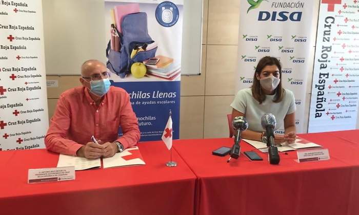 Presentacin del acuerdo entre Cruz Roja y Fundacin DISA para la iniciativa Mochilas Llenas en Canarias