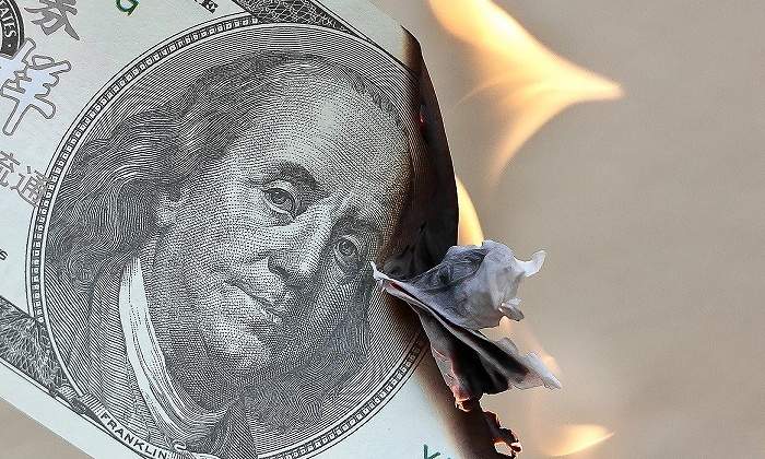 dolar-inflacion-dinero-fuego-pixabay-770x420.jpg