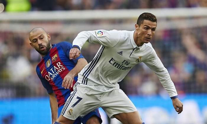 Mascherano-CR7-Clasico-2017-efe.jpg