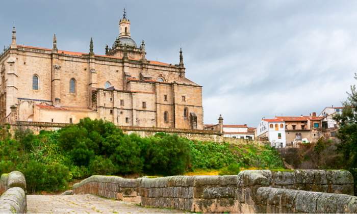 coria-catedral.jpg