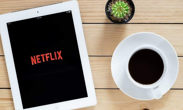 netflix-cafe.jpg