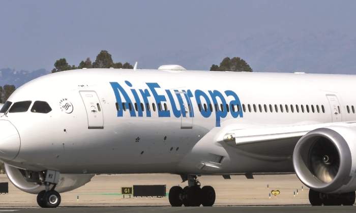 air-europa-esp500.jpg
