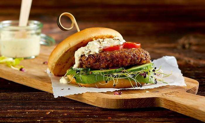 insectos-hamburguesa-coop-essento-770.jpg