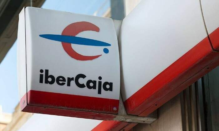 ibercaja-cartel-alamy.jpg