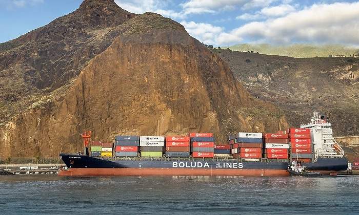 BOLUDA-LINES-LINEA-DE-ATRAQUE-LA-PALMA.jpg