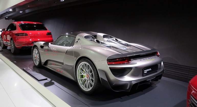 Porsche