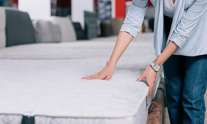 Mujer-colchon-iStock.jpg