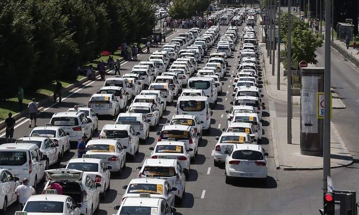 huelga-taxi-madrid.jpg