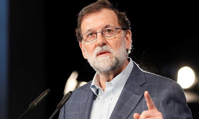 rajoy-dedo-pp.jpg