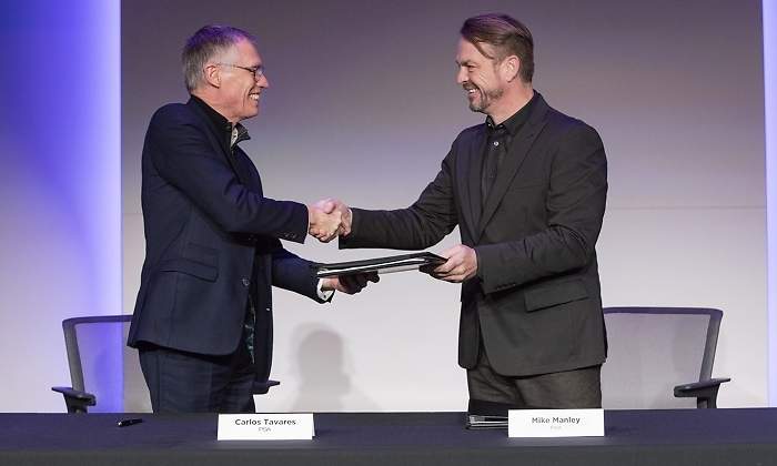 psa-fca-firma-fusion.jpg