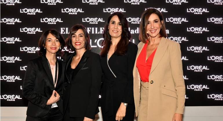 Nuria de Miguel (Directora de la MBFWM), Esther García (Directora de L'Oréal Paris), Estefanía Yáguëz (Directora de 'Consumer Insights' de L'Oréal España) y Elsa Anka (Modelo y presentadora) 