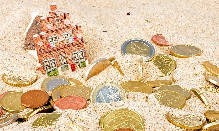 monedas-casa-playa-euro.jpg