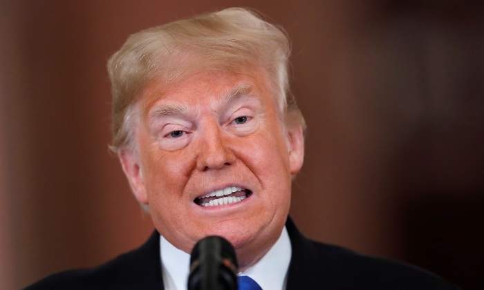 trump-dientes-rueda-prensa-elecciones-legislativas-reuters-770x420.jpg