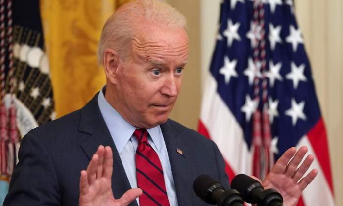 biden-manos-reuters.jpg