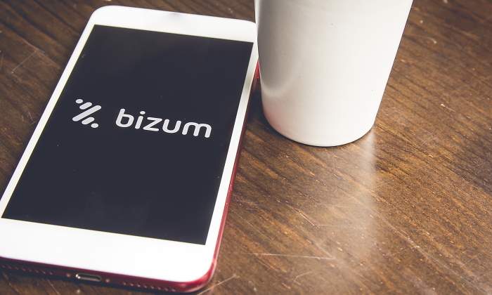 bizum-app-cafe-recurso-dreamstime.jpg