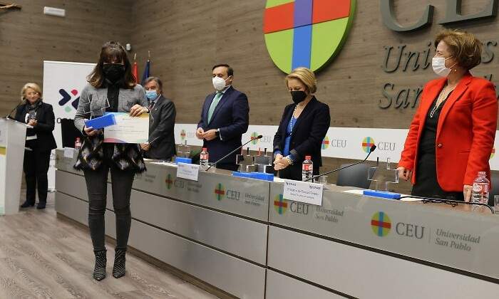Cofares-Premios-Facultades-de-Farmacias_02.jpg