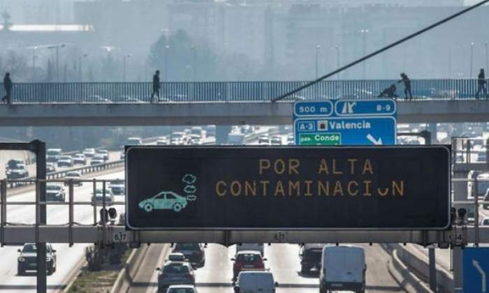 alta-contaminacion-cartel-efe.jpg