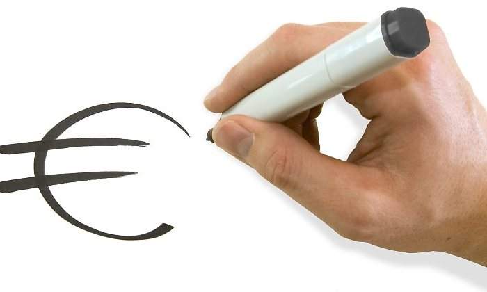 euro-mano-dibujar-770-dreamstime.jpg