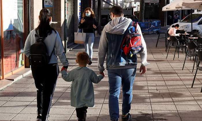 madrid-cole-padres-hijos-efe.jpg