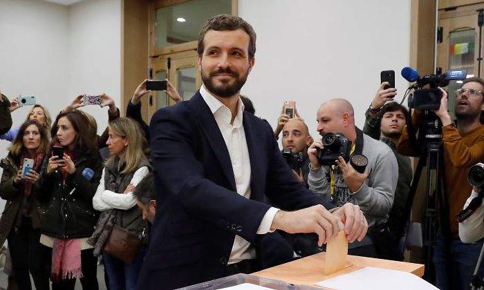 elecciones-9n-casado-vota-efe.jpg