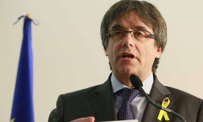 puigdemont-6dic2017-efe.jpg