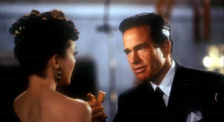 En 1991. Warren Beatty encarnó a Bugsy Siegel, el mafioso que 'inventó' Las Vegas