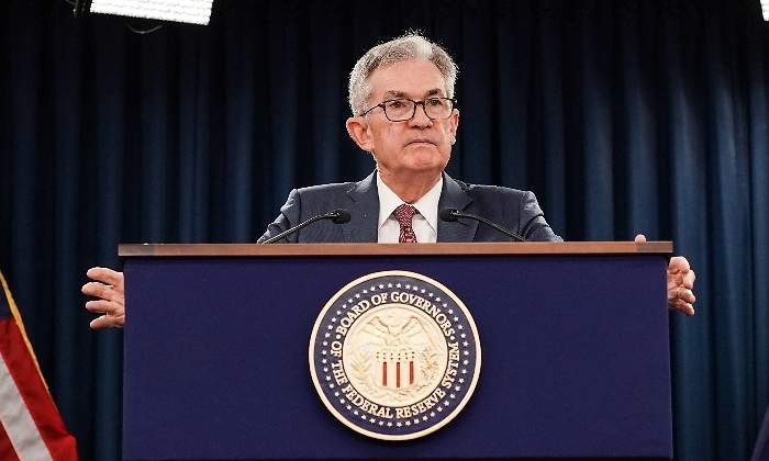 Powell-Fed-atril-Reuters.jpg