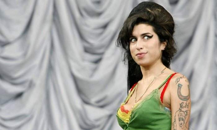 amy-winehouse-cordon.jpg