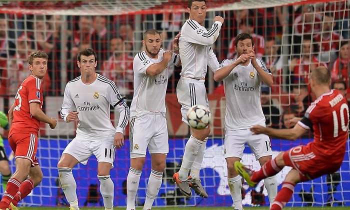 Bale-Robben-falta-2014-Getty.jpg