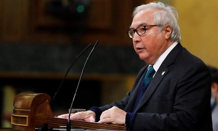 manuel-castells-ministro-efe.jpg