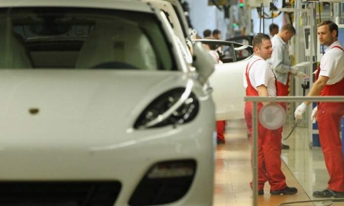 Porsche-Cayenne.jpg