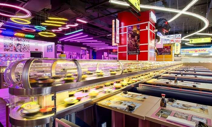 Running-Sushi-in-Akihabara.jpg