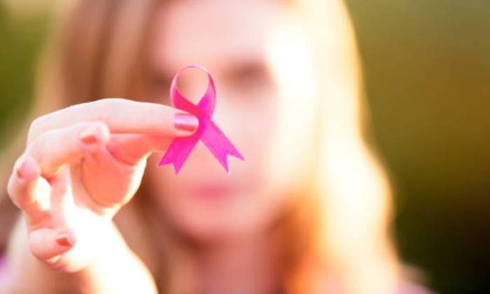 lucha-contra-el-cancer-de-mama-mono-rosa-istock-770.jpg