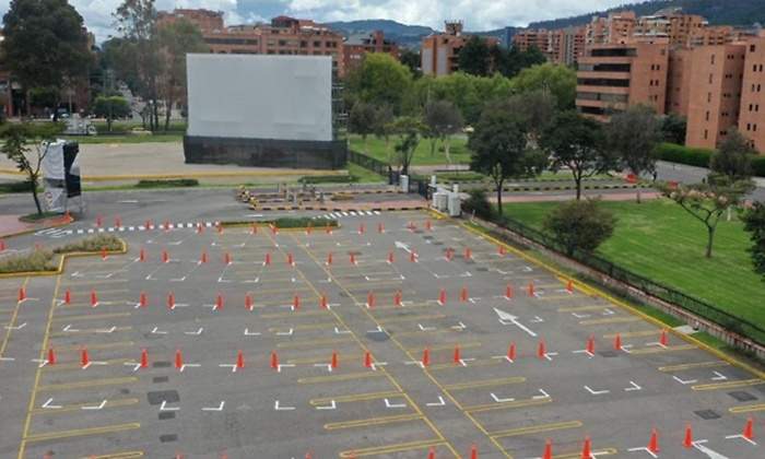 AUTOCINE CINE COLOMBIA