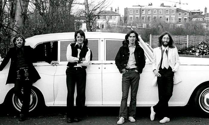 Coches Beatles